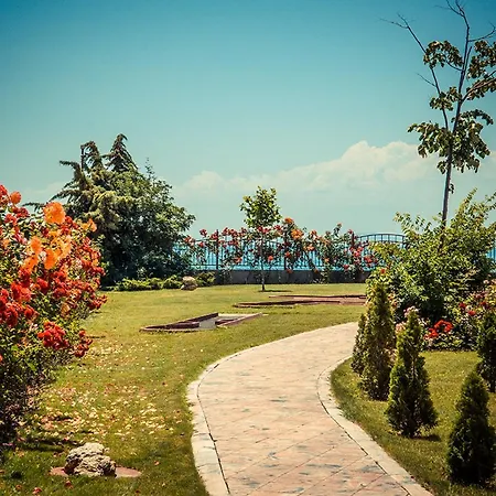 Gt Privilege Apartament